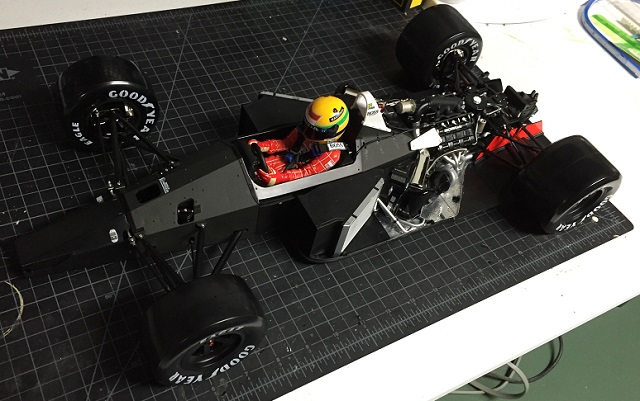 mp4-4-body2.jpg