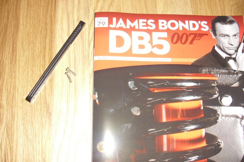 007 DB5 241.jpg